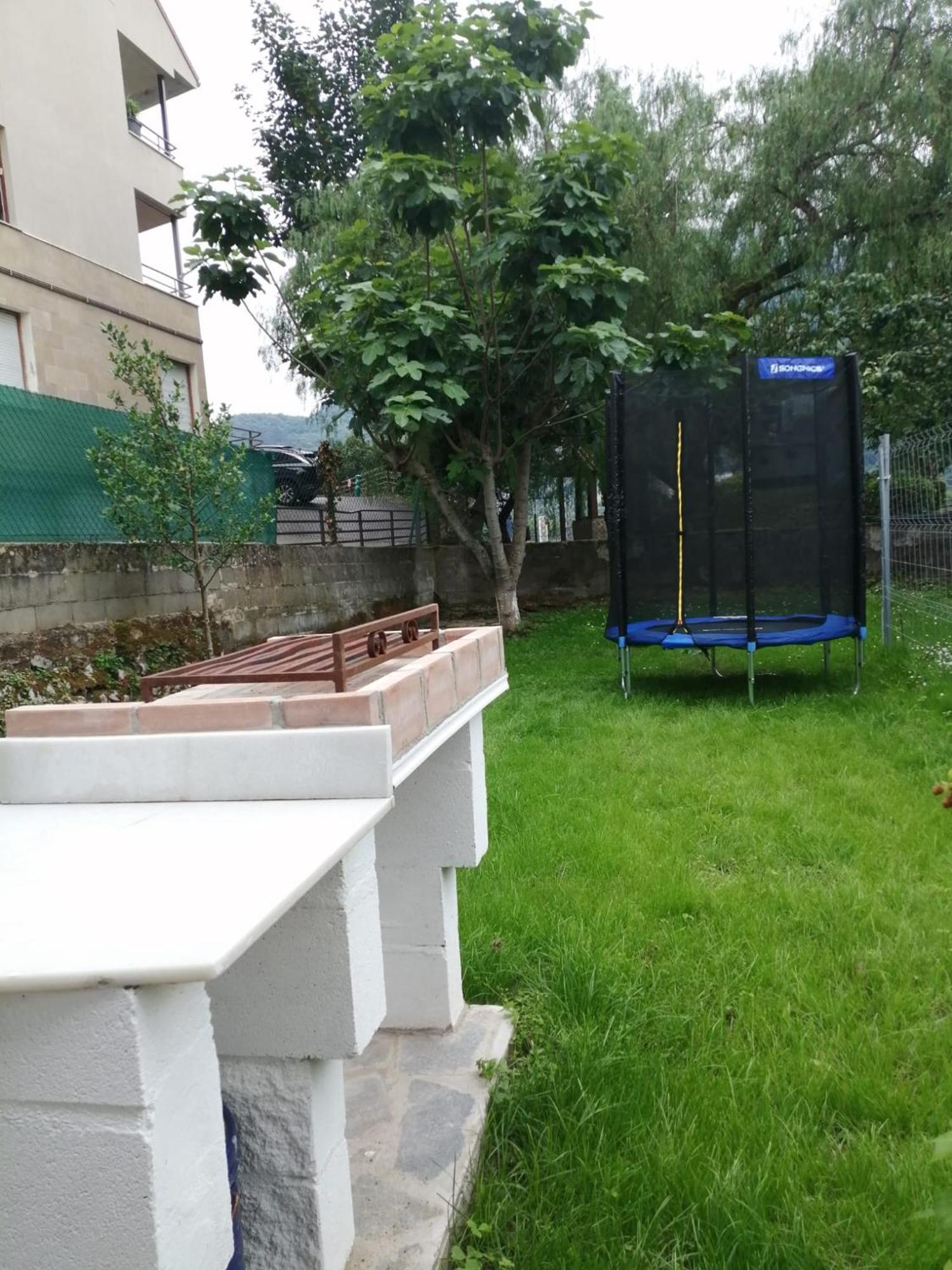 Vegalmar Apartment Limpias Exterior photo